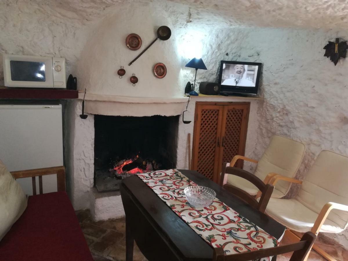 Cueva El Madrono Villa Pegalajar Dış mekan fotoğraf