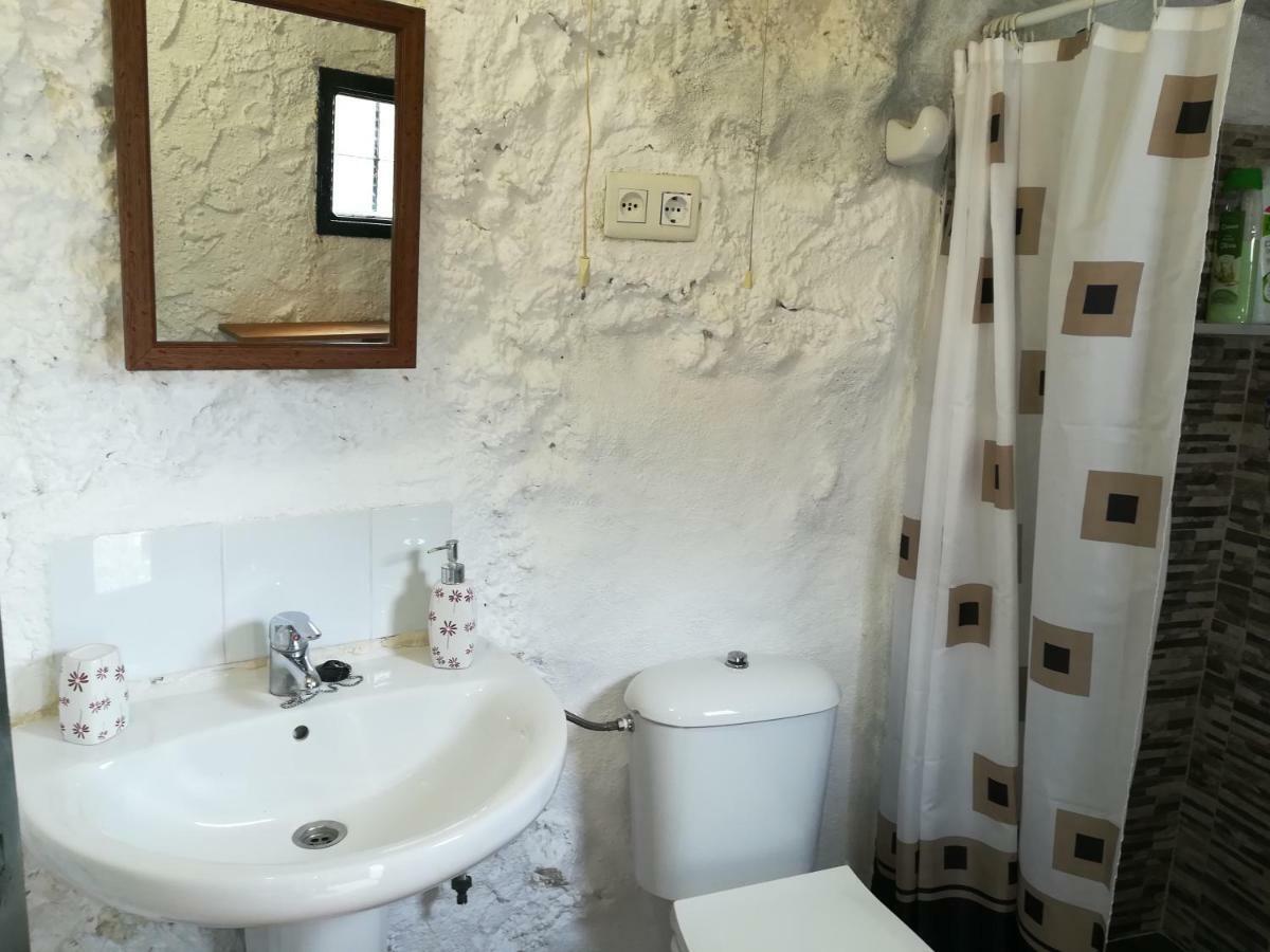 Cueva El Madrono Villa Pegalajar Dış mekan fotoğraf